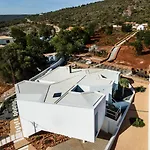 Boutique - Casa Esteval Bed & Breakfast 4*